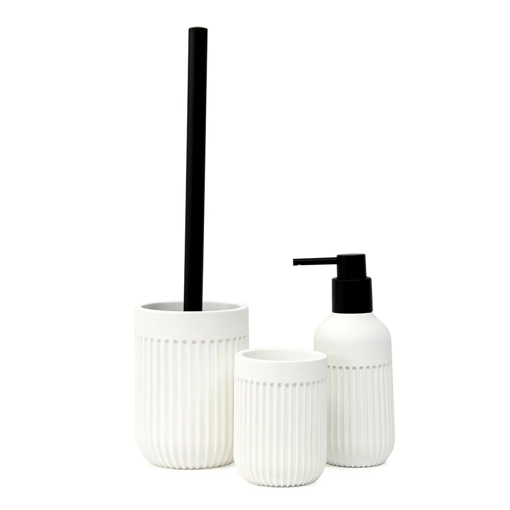 Salt & Pepper Salt & Pepper Cult Soap Dispenser White 220ml 4 Salt & Pepper Salt & Pepper Cult Soap Dispenser White 220ml - Image 2